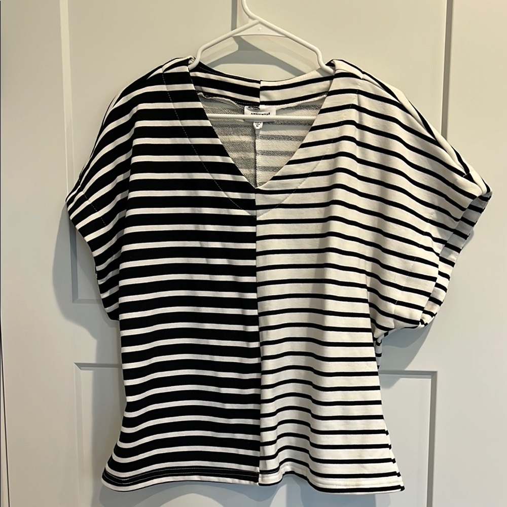 Black Striped Two Tone Colorblack V-Neck Top